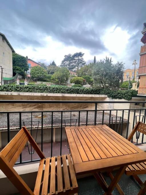 Beau 2 Pieces,Terrasse, Parking Menton Centre Exterior foto